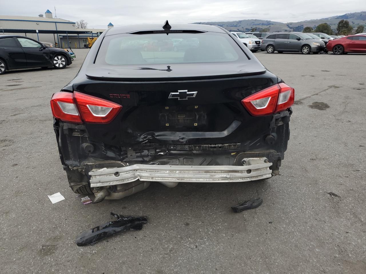 2018 Chevrolet Cruze VIN 1G1BE5SM3J7197500 Copart auction photo, rear end / front end damage thumbnail 6