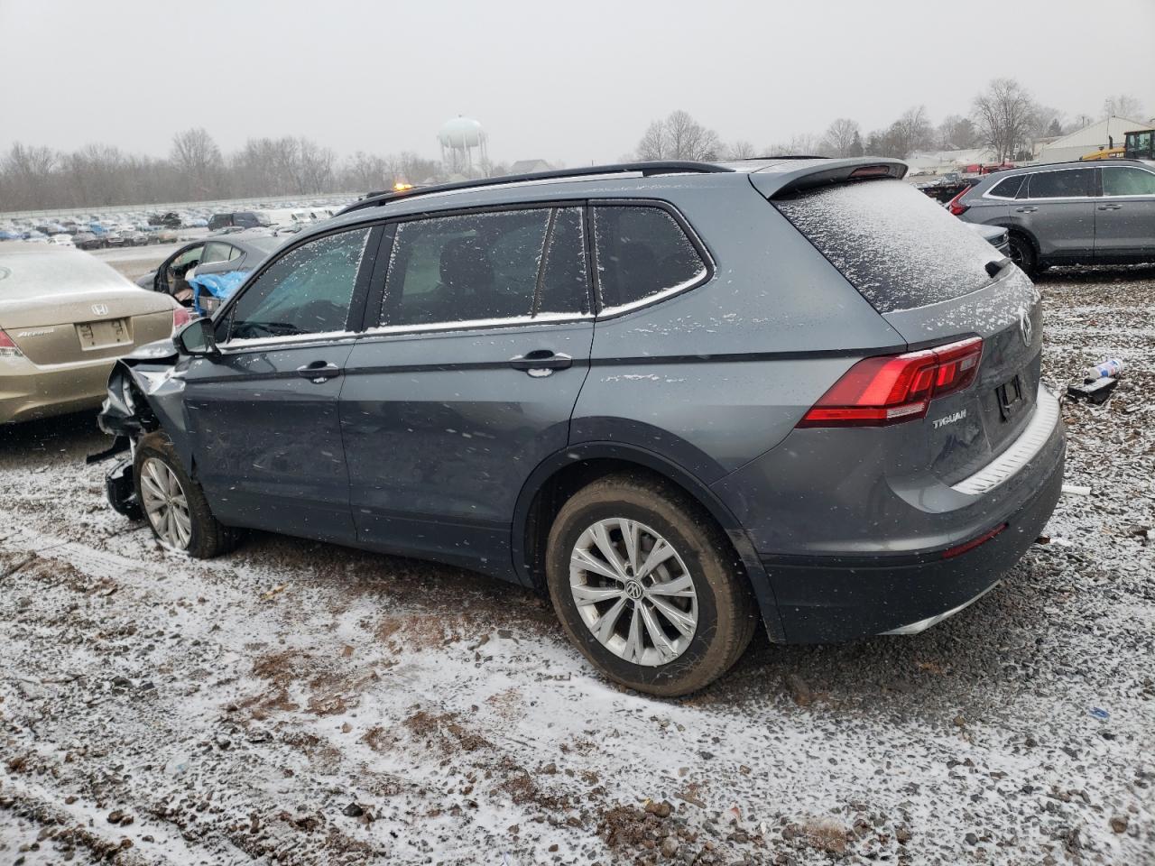 2019 Volkswagen Tiguan VIN 3VV1B7AX6KM013890 Copart auction photo, front end damage thumbnail 2