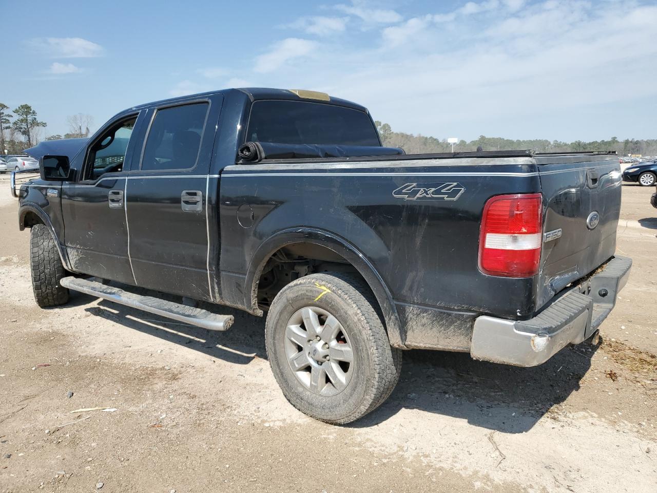 2004 Ford F-150 VIN 1FTPW145X4KD46043 Copart auction photo, front end / rear end damage thumbnail 2