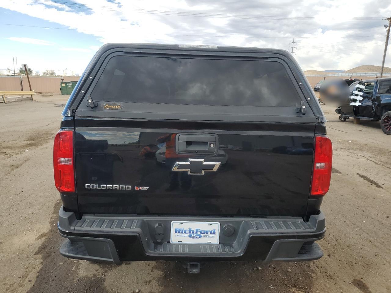 2017 Chevrolet Colorado VIN 1GCGTDEN6H1200565 Copart auction photo, side / rear end damage thumbnail 6