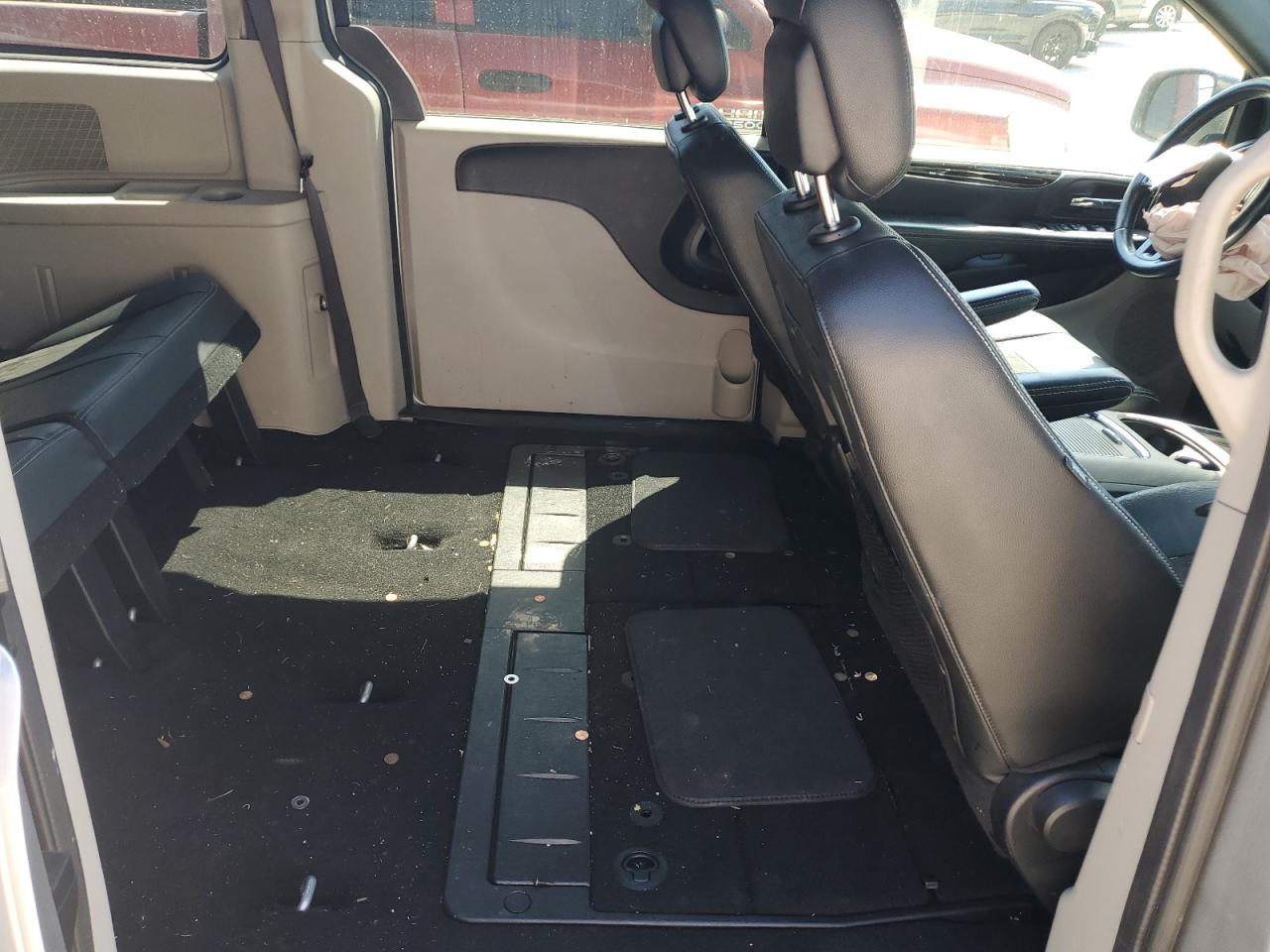2019 Dodge Caravan VIN 2C4RDGCG7KR701351 Copart auction photo, front end damage thumbnail 11