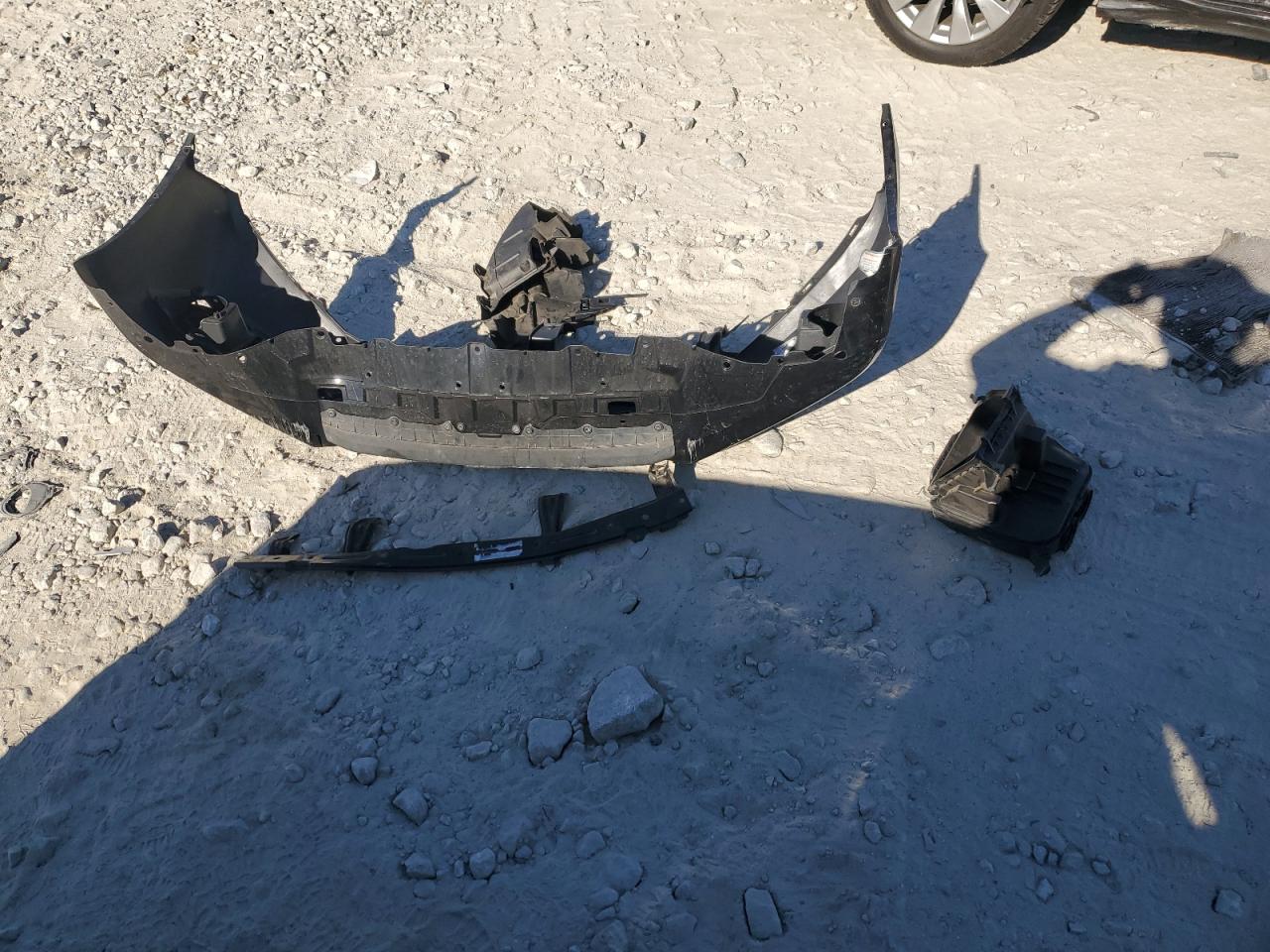 2019 Honda Civic VIN 19XFC2F6XKE025247 Copart auction photo, front end damage thumbnail 12