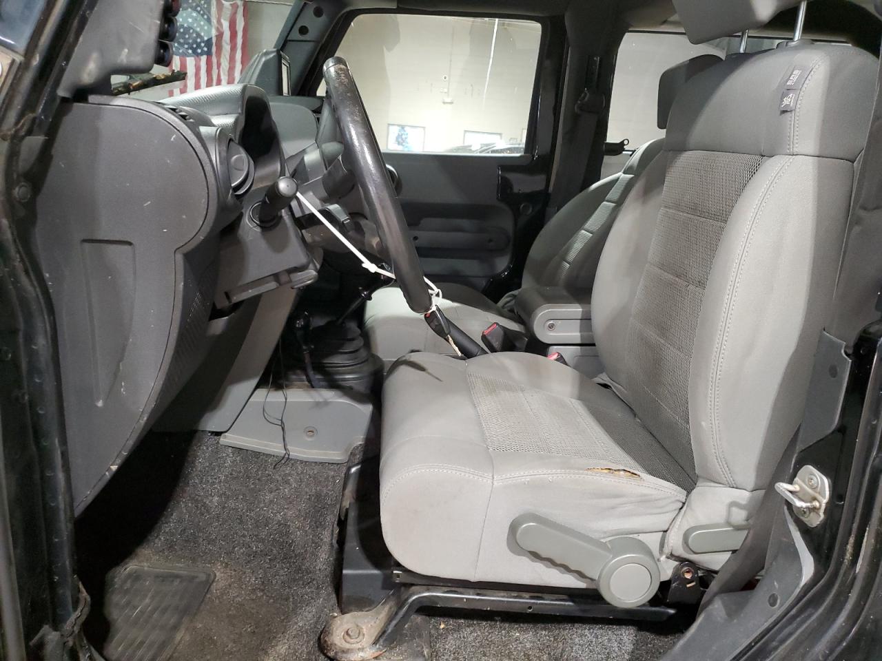 2009 Jeep Wrangler VIN 1J8GA64139L700522 Copart auction photo, front end damage thumbnail 7