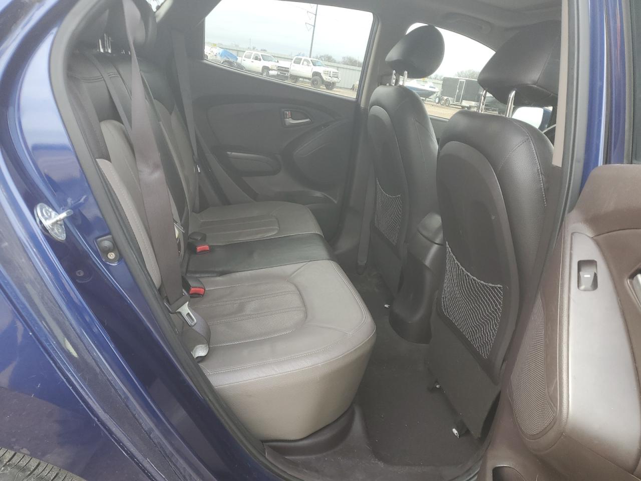 2010 Hyundai Tucson VIN KM8JU3AC4AU019160 Copart auction photo, front end damage thumbnail 11