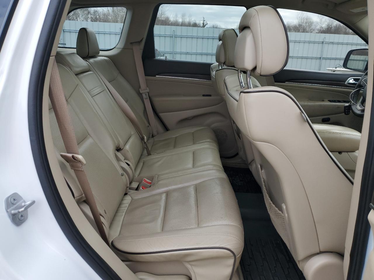 2014 Jeep Grand Cherokee VIN 1C4RJFCG8EC587196 Copart auction photo, mechanical / minor dent/scratches damage thumbnail 11