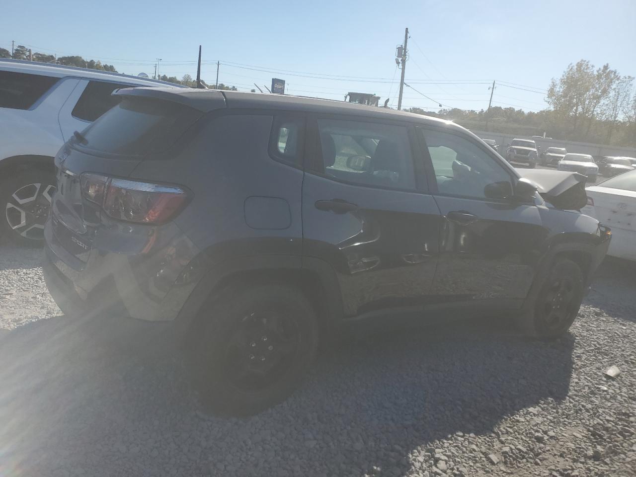 2018 Jeep Compass VIN 3C4NJCAB4JT271975 Copart auction photo, front end damage thumbnail 3