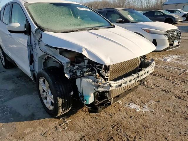 2015 Ford Escape VIN 1FMCU9GX4FUC81306 Copart auction photo, front end / side damage thumbnail 15