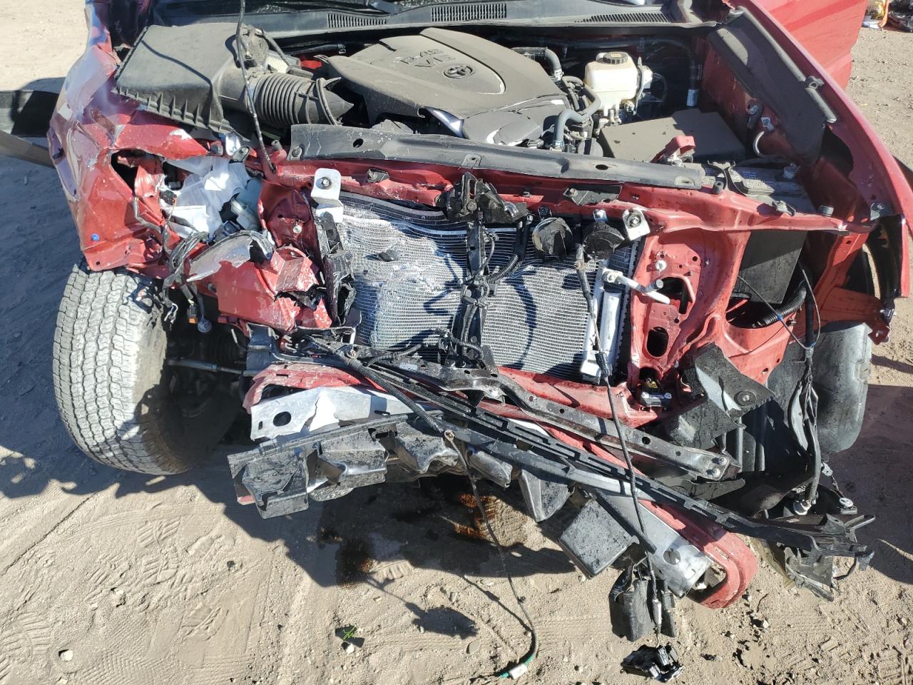 2015 Toyota Tacoma VIN 5TFJX4GNXFX037419 Copart auction photo, front end / side damage thumbnail 13