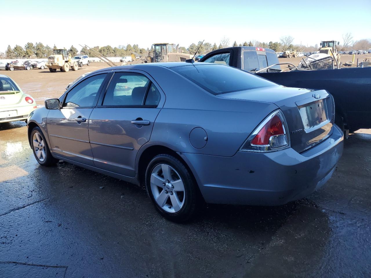 2007 Ford Fusion VIN 3FAHP07Z37R232966 Copart auction photo, side / front end damage thumbnail 2