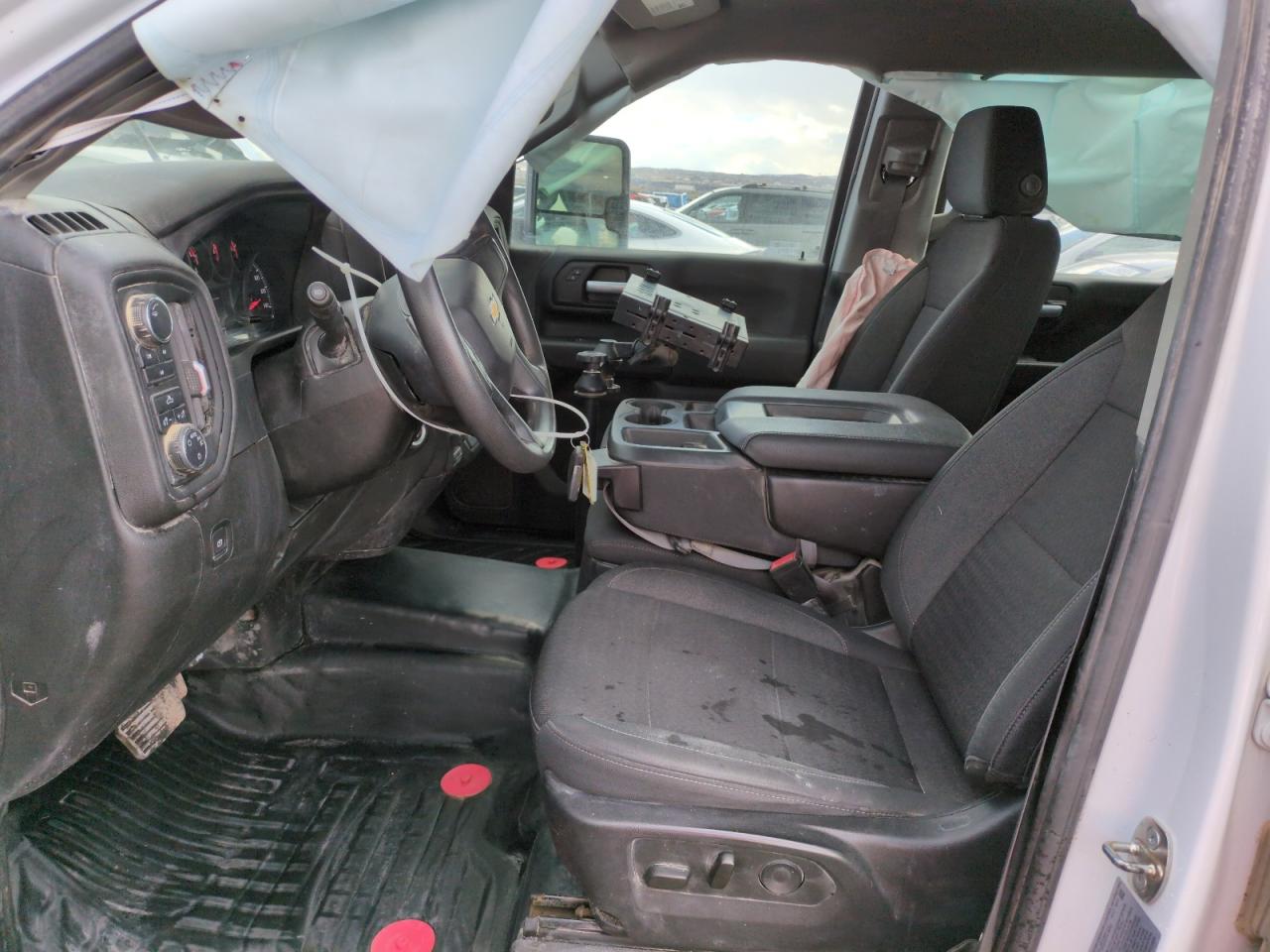 2024 Chevrolet Silverado VIN 1GC4YLE7XRF213128 Copart auction photo, front end / side damage thumbnail 7