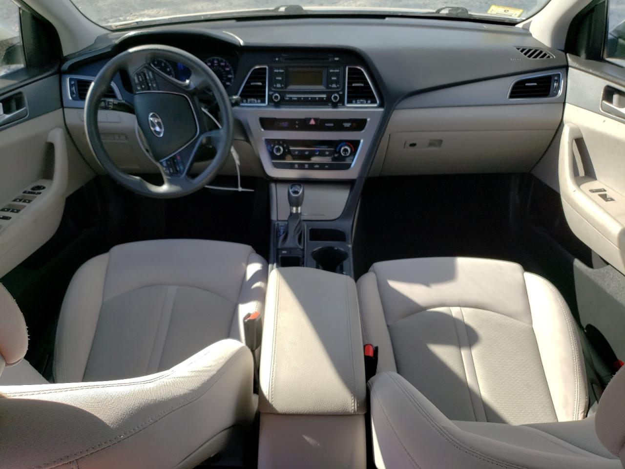 2017 Hyundai Sonata VIN 5NPE24AF4HH566977 Copart auction photo, rear end / minor dent/scratches damage thumbnail 8