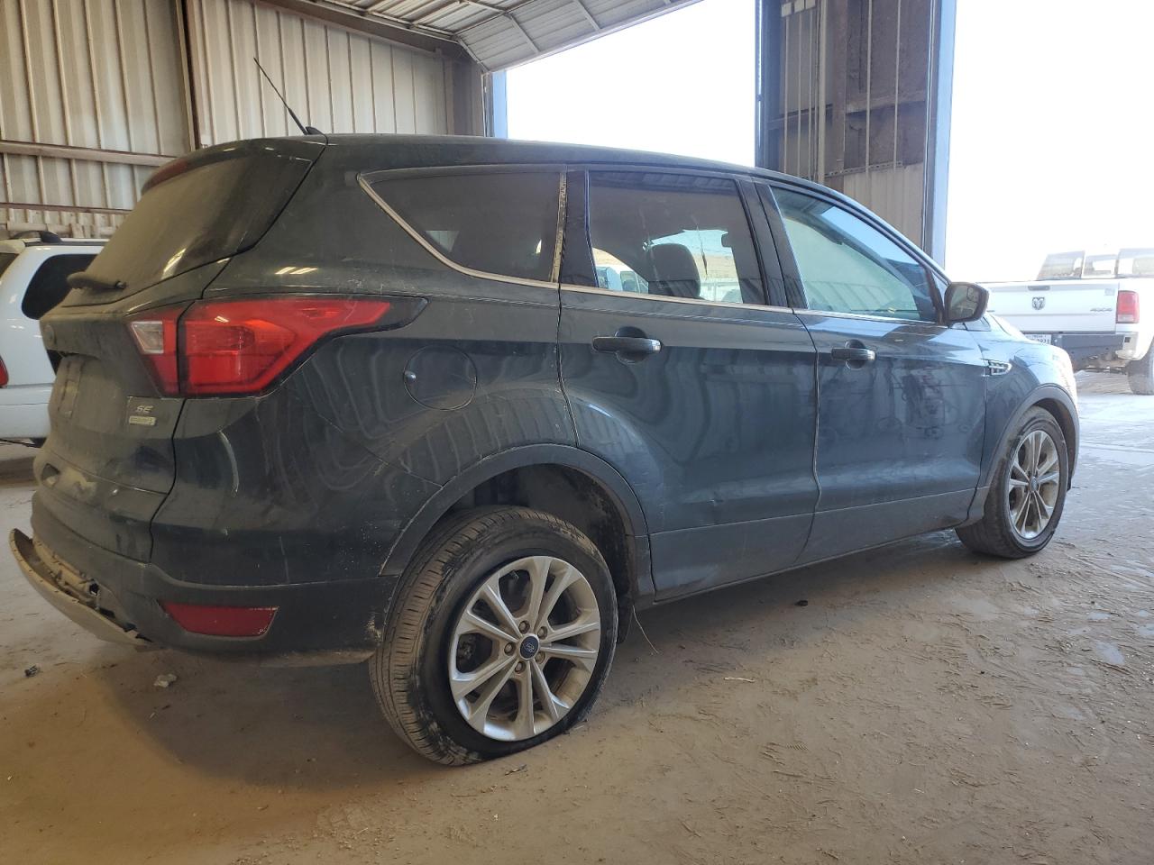 2019 Ford Escape VIN 1FMCU0GD6KUA34719 Copart auction photo, side / minor dent/scratches damage thumbnail 3