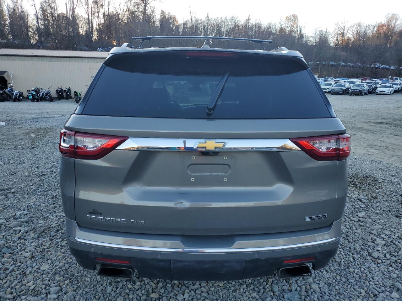 2018 Chevrolet Traverse VIN 1GNEVJKW5JJ170016 Copart auction photo, front end / rear end damage thumbnail 6