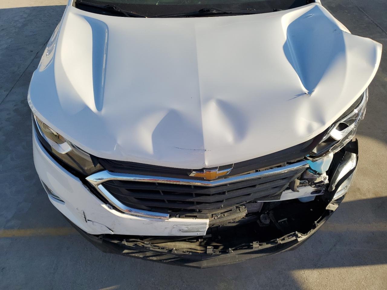 2021 Chevrolet Equinox VIN 3GNAXKEV9MS105626 Copart auction photo, front end damage thumbnail 12