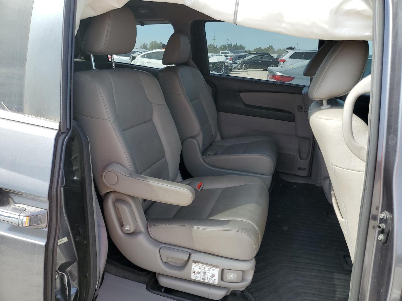 2017 Honda Odyssey VIN 5FNRL5H67HB008503 Copart auction photo, rear end / side damage thumbnail 11