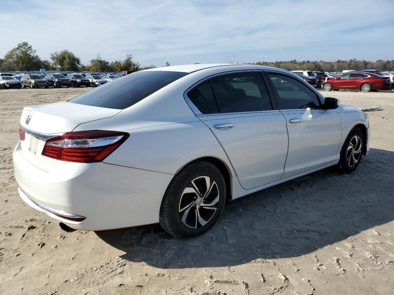 2017 Honda Accord VIN 1HGCR2F30HA087373 Copart auction photo, side damage thumbnail 3