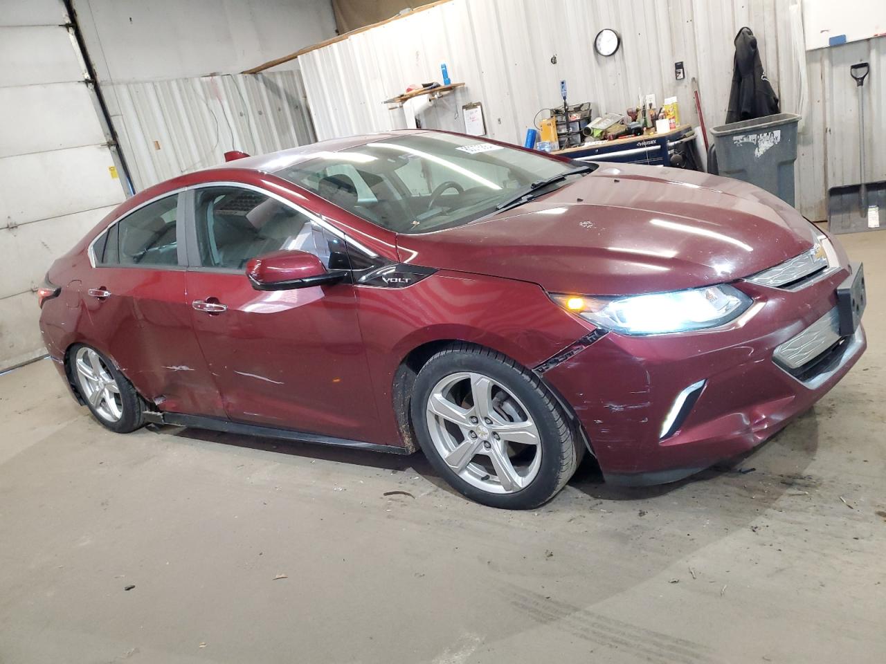 2017 Chevrolet Volt VIN 1G1RC6S53HU195972 Copart auction photo, side / front end damage thumbnail 4