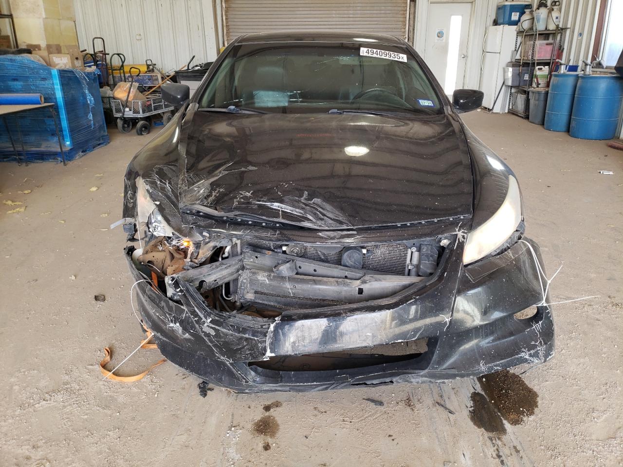 2011 Honda Accord VIN 1HGCS1B82BA000323 Copart auction photo, front end damage thumbnail 5
