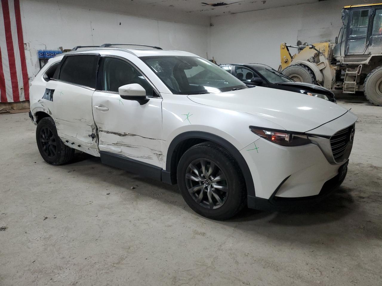 2016 Mazda CX-9 VIN JM3TCBCY3G0101519 Copart auction photo, side / rear end damage thumbnail 4