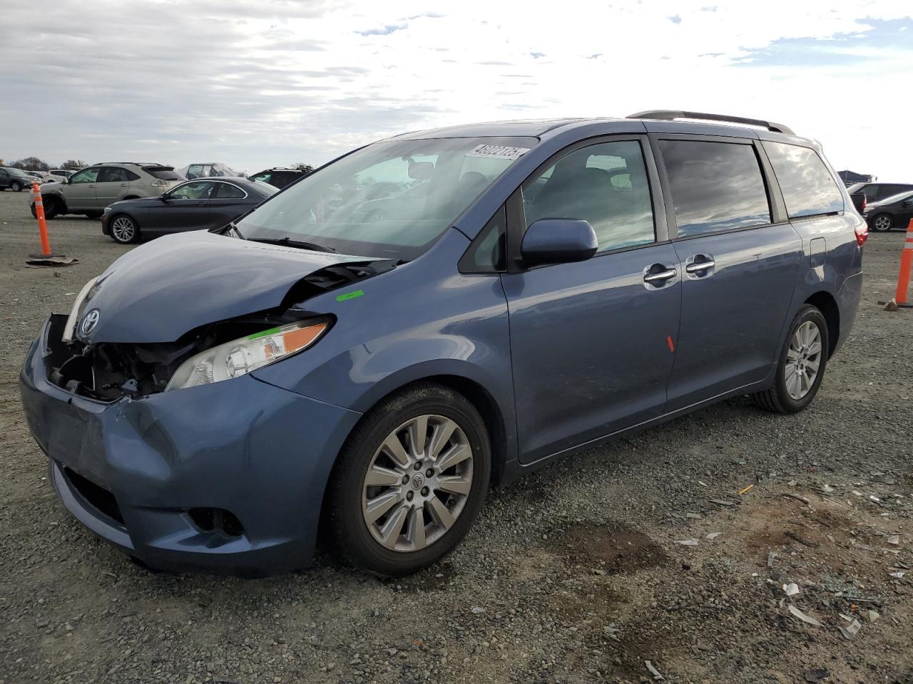 2015 Toyota Sienna VIN 5TDDK3DC5FS106113