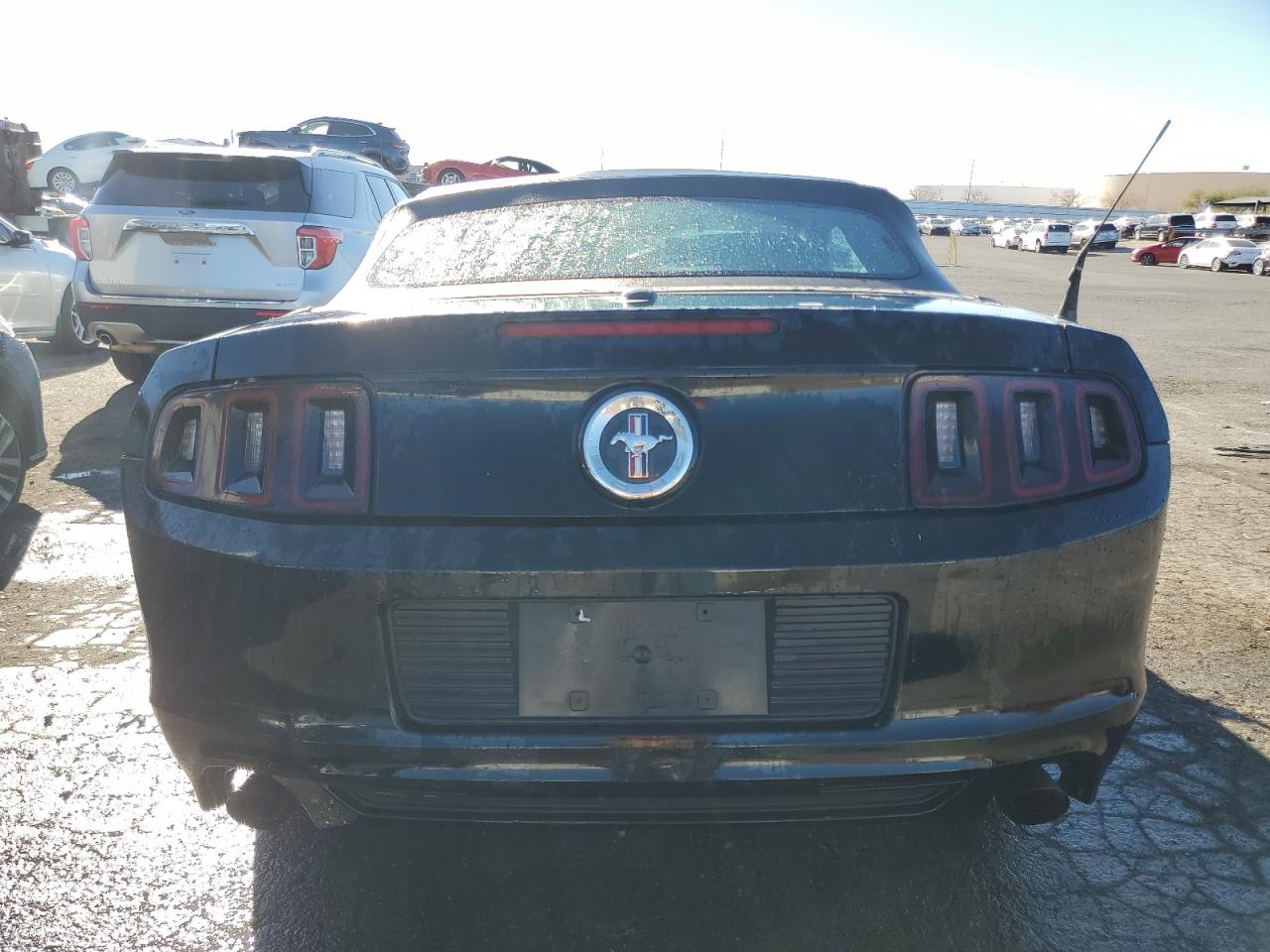 2014 Ford Mustang VIN 1ZVBP8EM2E5289033 Copart auction photo, front end / side damage thumbnail 6