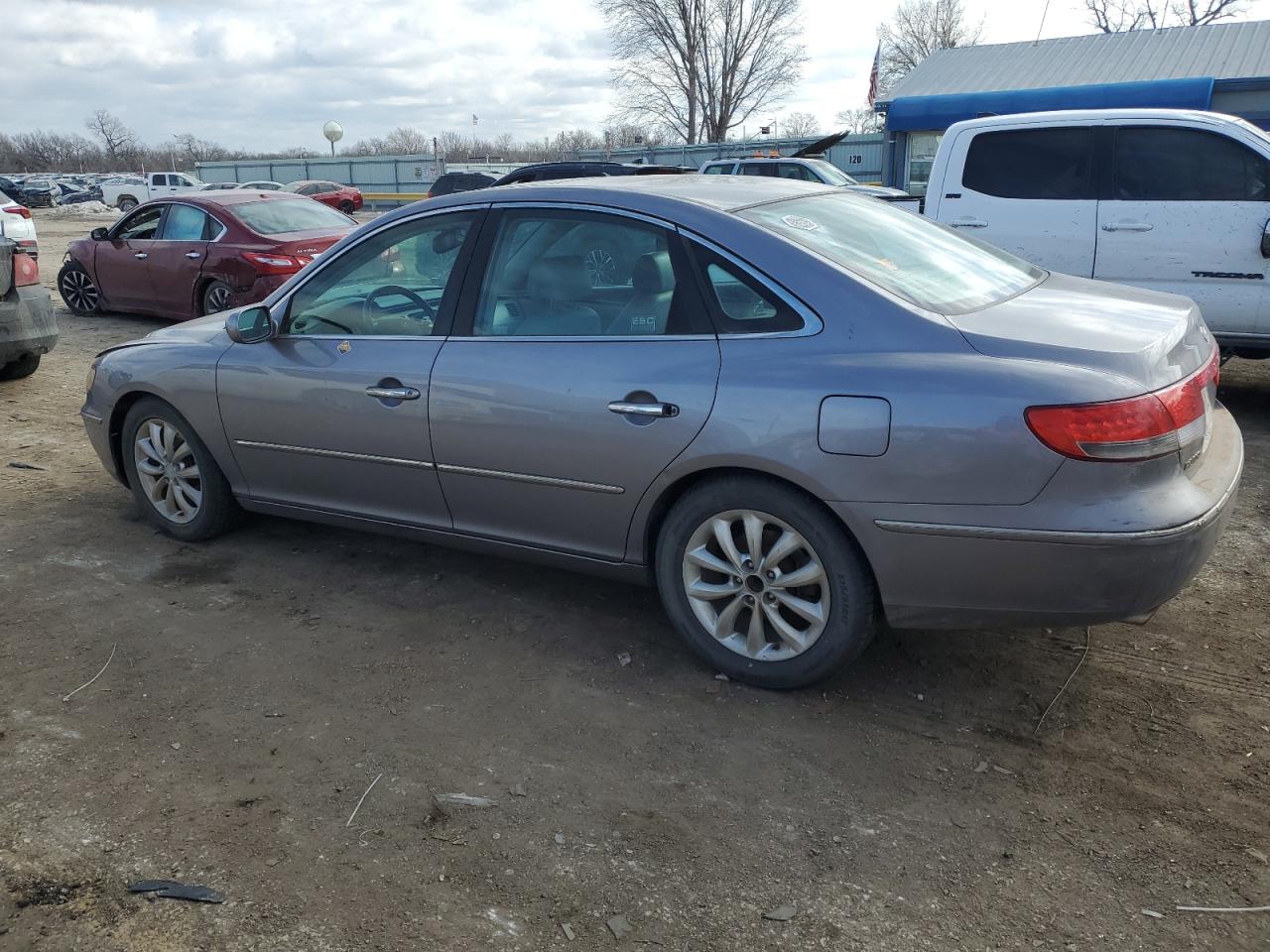 2007 Hyundai Azera VIN KMHFC46F47A166915 Copart auction photo, front end damage thumbnail 2