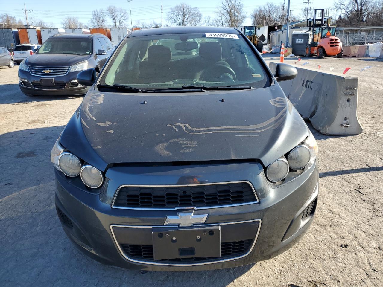 2016 Chevrolet Sonic VIN 1G1JC5SH2G4117361 Copart auction photo, front end / side damage thumbnail 5