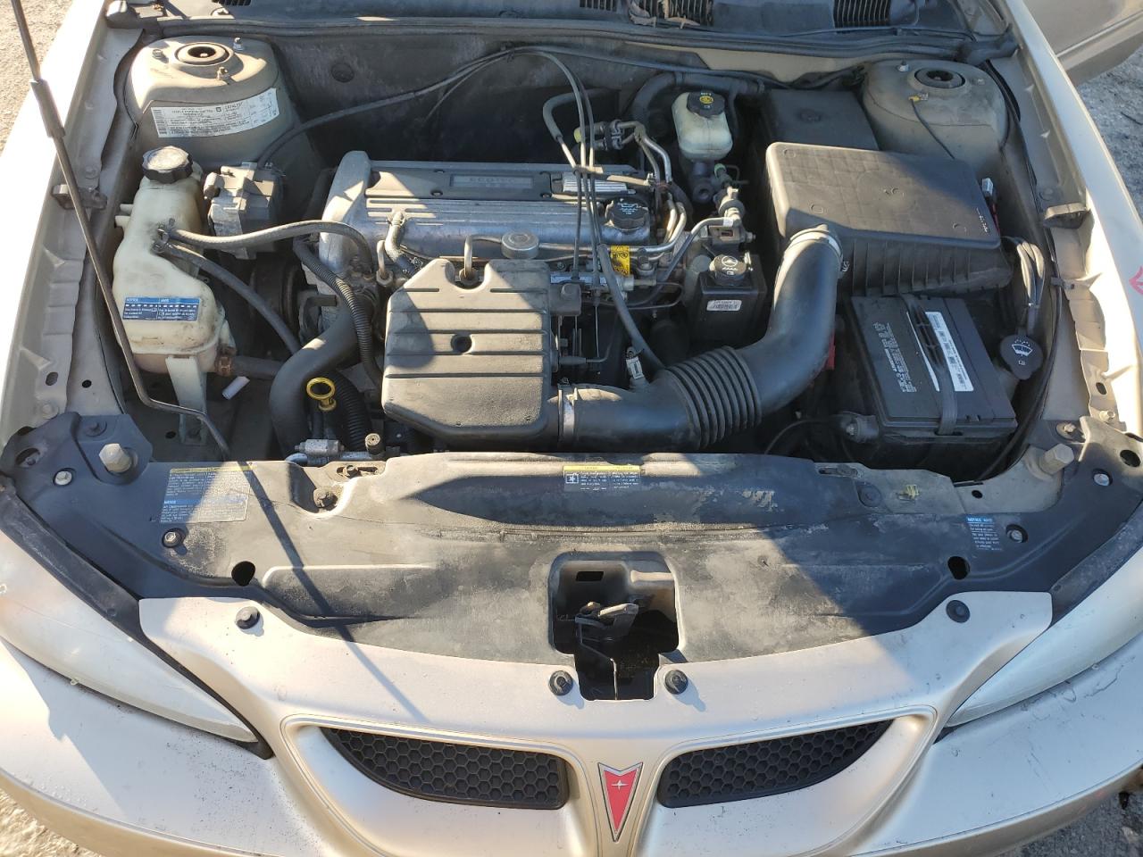 2004 Pontiac Grand AM VIN 1G2NF52FX4C208057 Copart auction photo, rear end / front end damage thumbnail 11