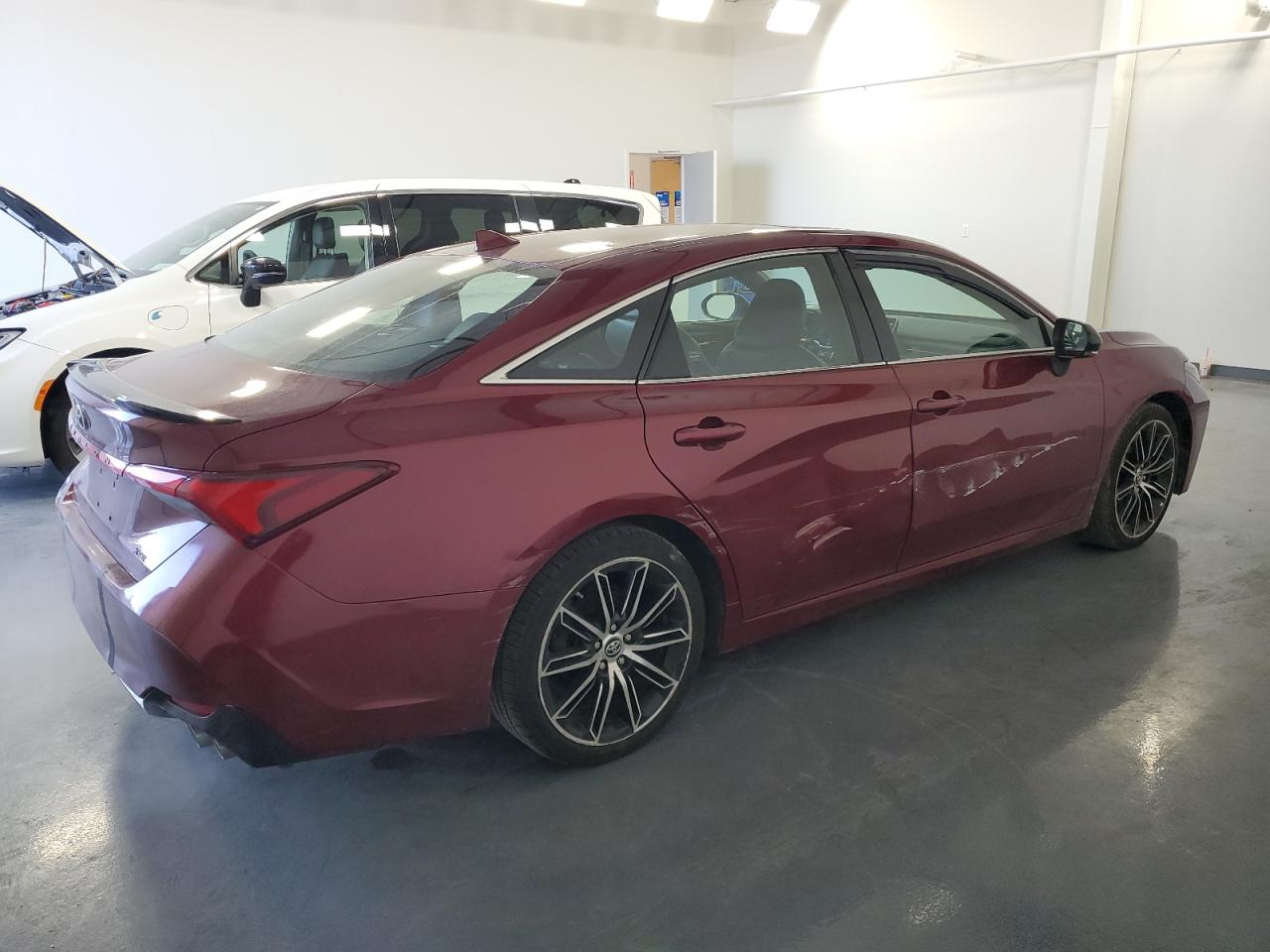2019 Toyota Avalon VIN 4T1BZ1FB7KU006916 Copart auction photo, front end / side damage thumbnail 3