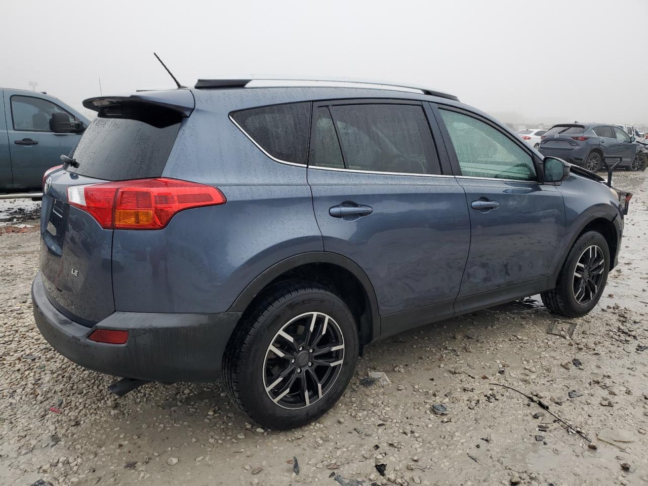 2013 Toyota RAV 4 VIN 2T3ZFREV4DW045507 Copart auction photo, front end / side damage thumbnail 3