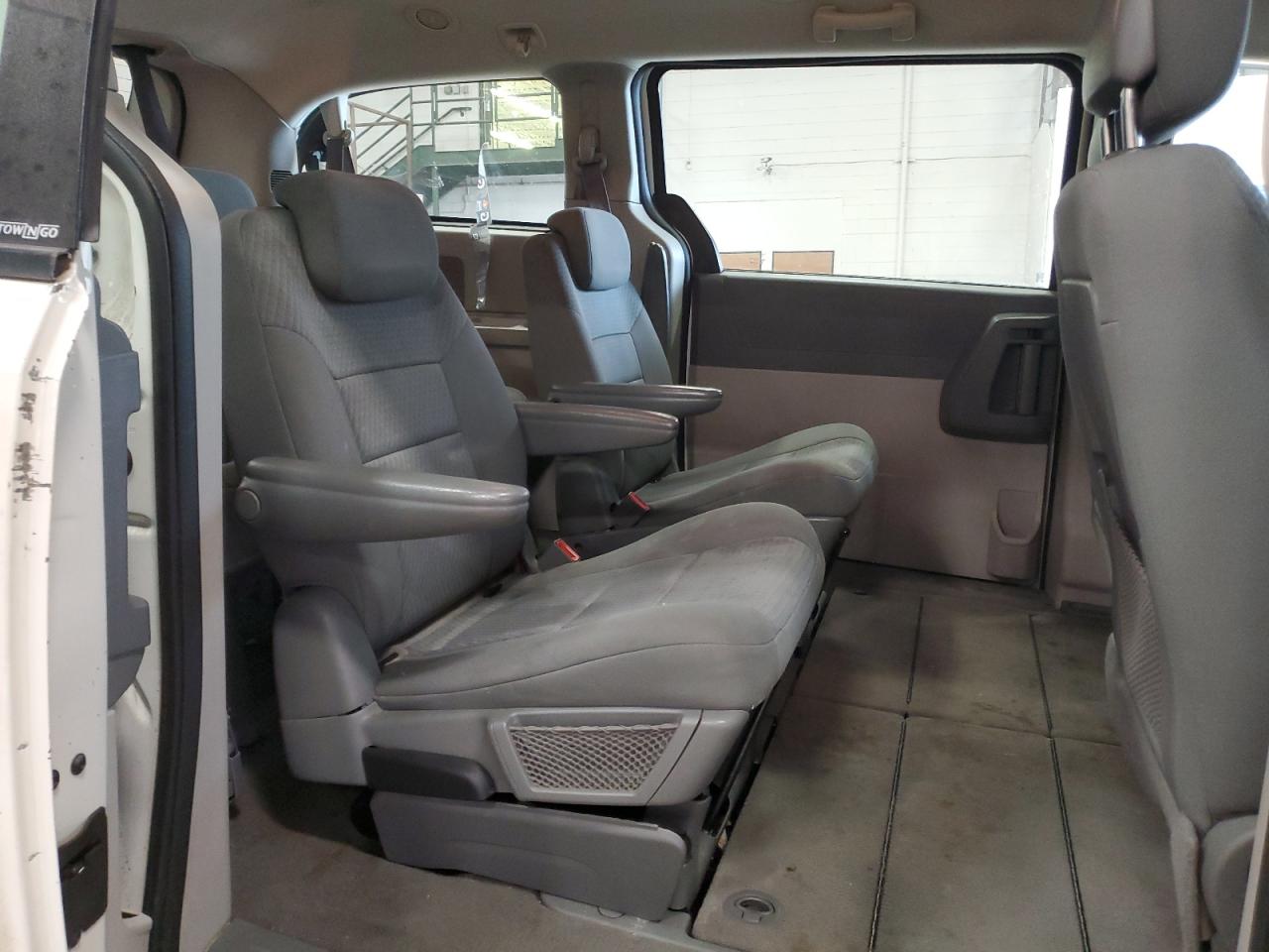 2010 Dodge Caravan VIN 2D4RN4DE1AR282228 Copart auction photo, all over damage thumbnail 11