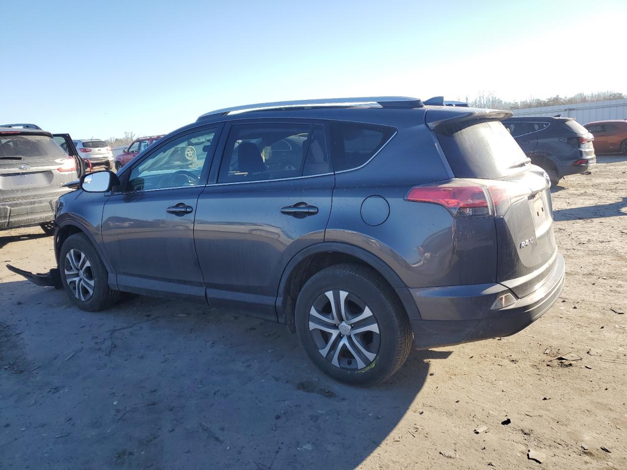 2016 Toyota RAV 4 VIN JTMBFREV1GJ102444 Copart auction photo, front end / undercarriage damage thumbnail 2