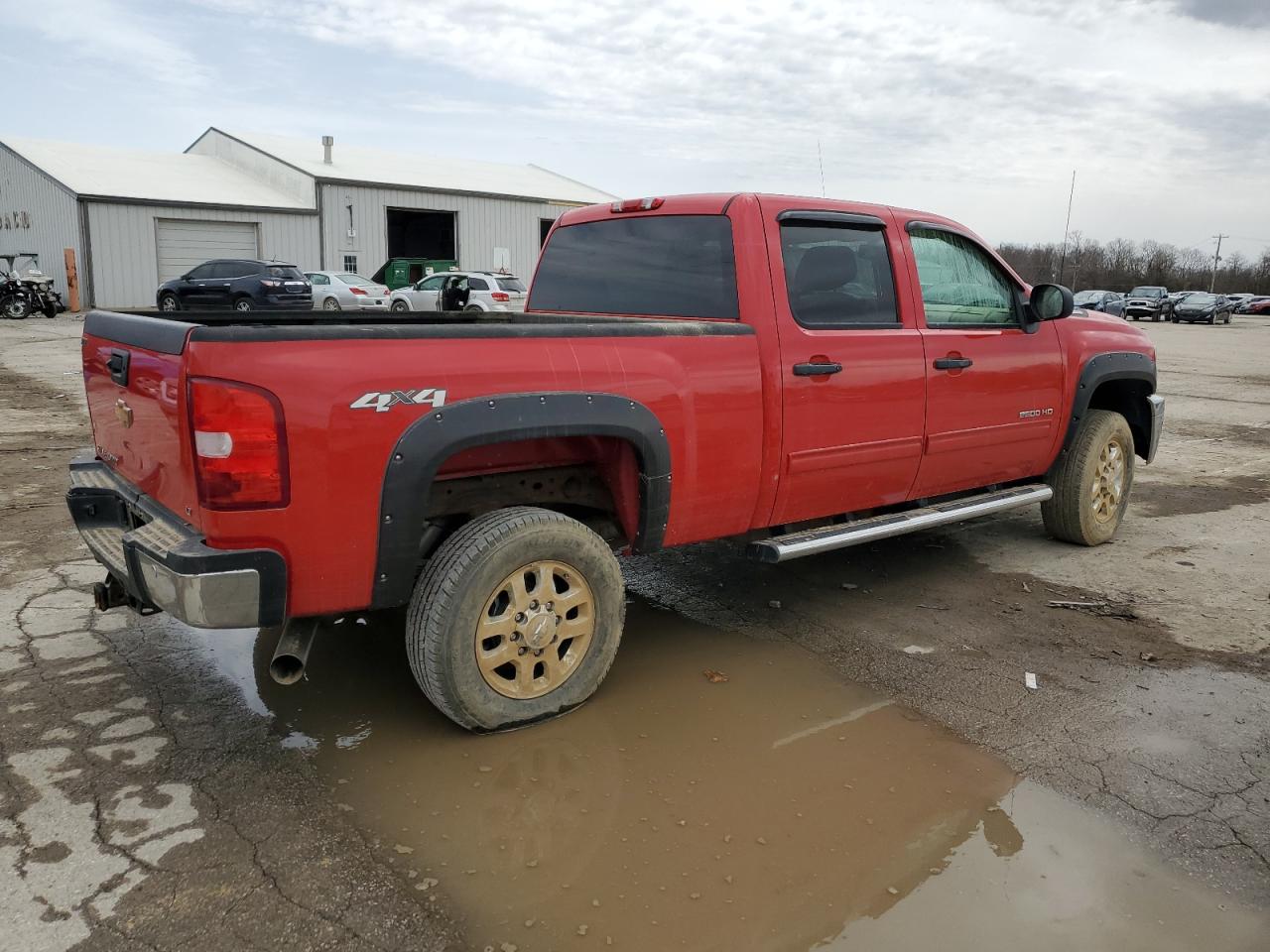 2012 Chevrolet Silverado VIN 1GC1KXC85CF105806 Copart auction photo, water/flood / mechanical damage thumbnail 3