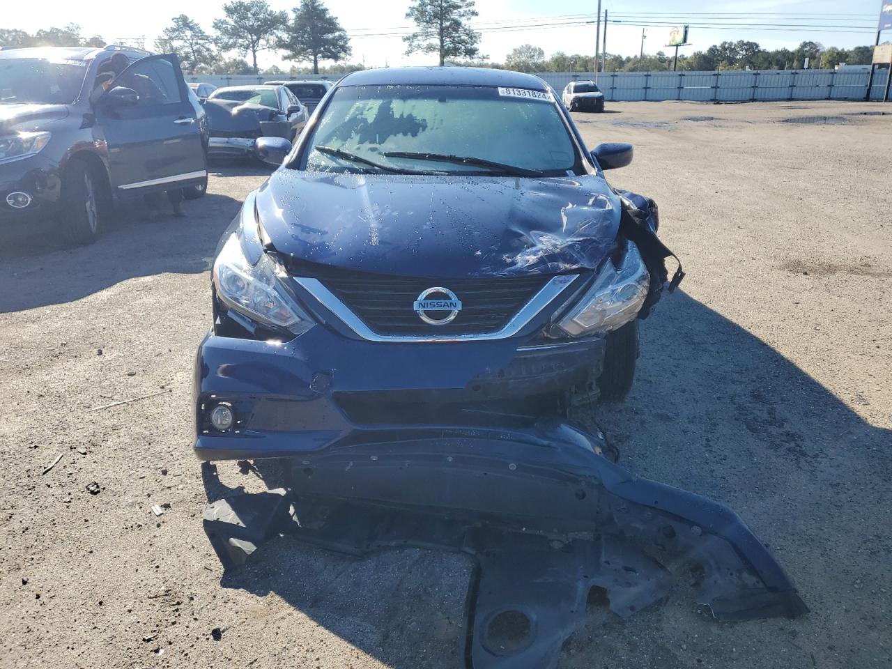 2017 Nissan Altima VIN 1N4AL3AP8HC291422 Copart auction photo, front end damage thumbnail 5