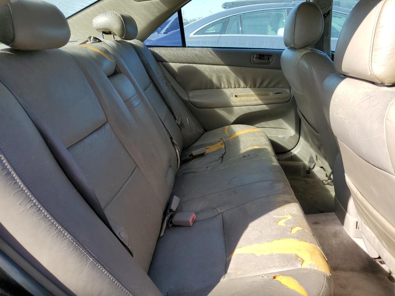 2002 Toyota Camry VIN 4T1BF32K22U016800 Copart auction photo, front end / minor dent/scratches damage thumbnail 10