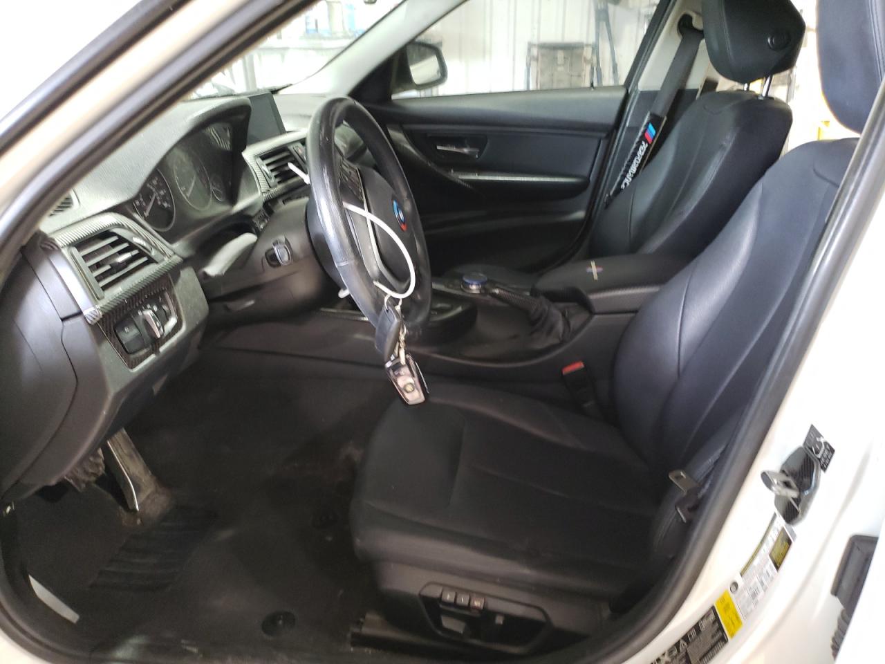 2015 BMW 3er VIN WBA3B5G5XFNS15979 Copart auction photo, rear end damage thumbnail 7