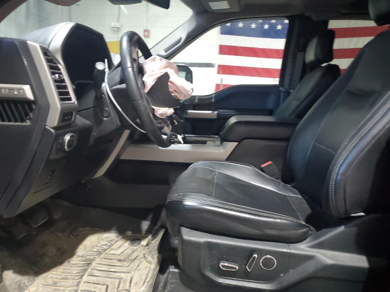 2015 Ford F-150 VIN 1FTFX1EF5FKD92768 Copart auction photo, front end / minor dent/scratches damage thumbnail 7
