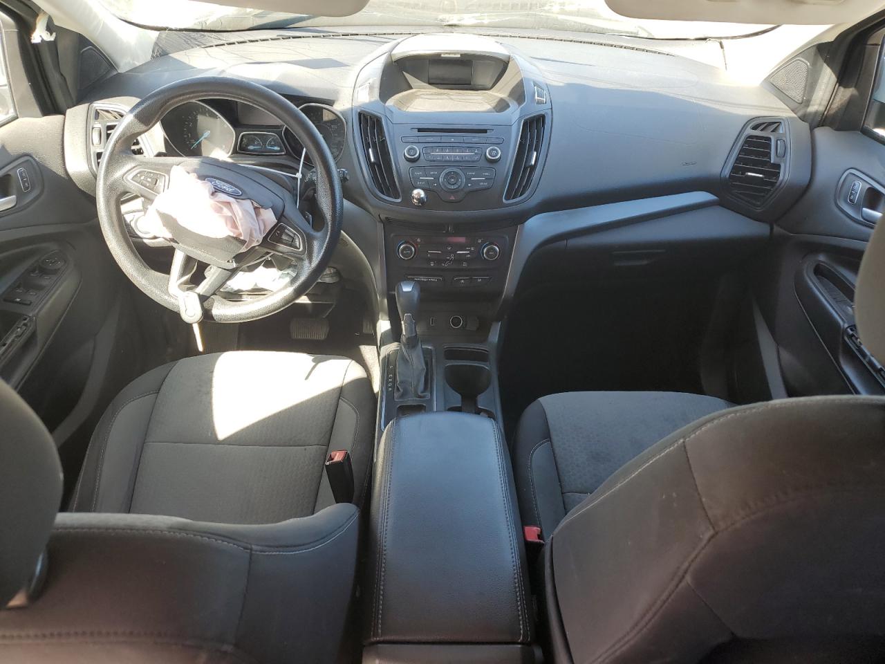 2017 Ford Escape VIN 1FMCU0GD5HUB53399 Copart auction photo, rear end / front end damage thumbnail 8