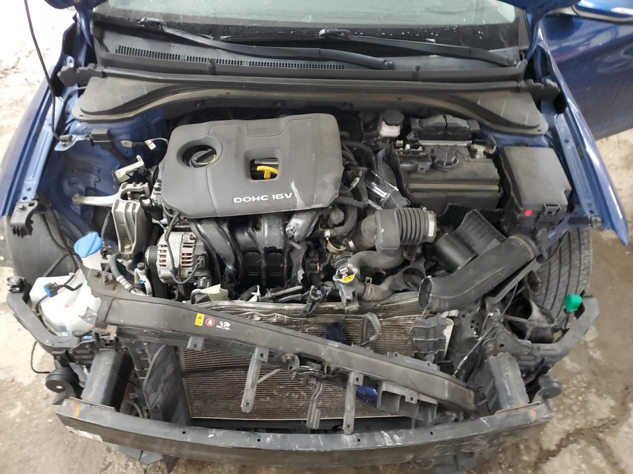 2017 Hyundai Elantra VIN 5NPD84LF5HH066169 Copart auction photo, front end / minor dent/scratches damage thumbnail 11