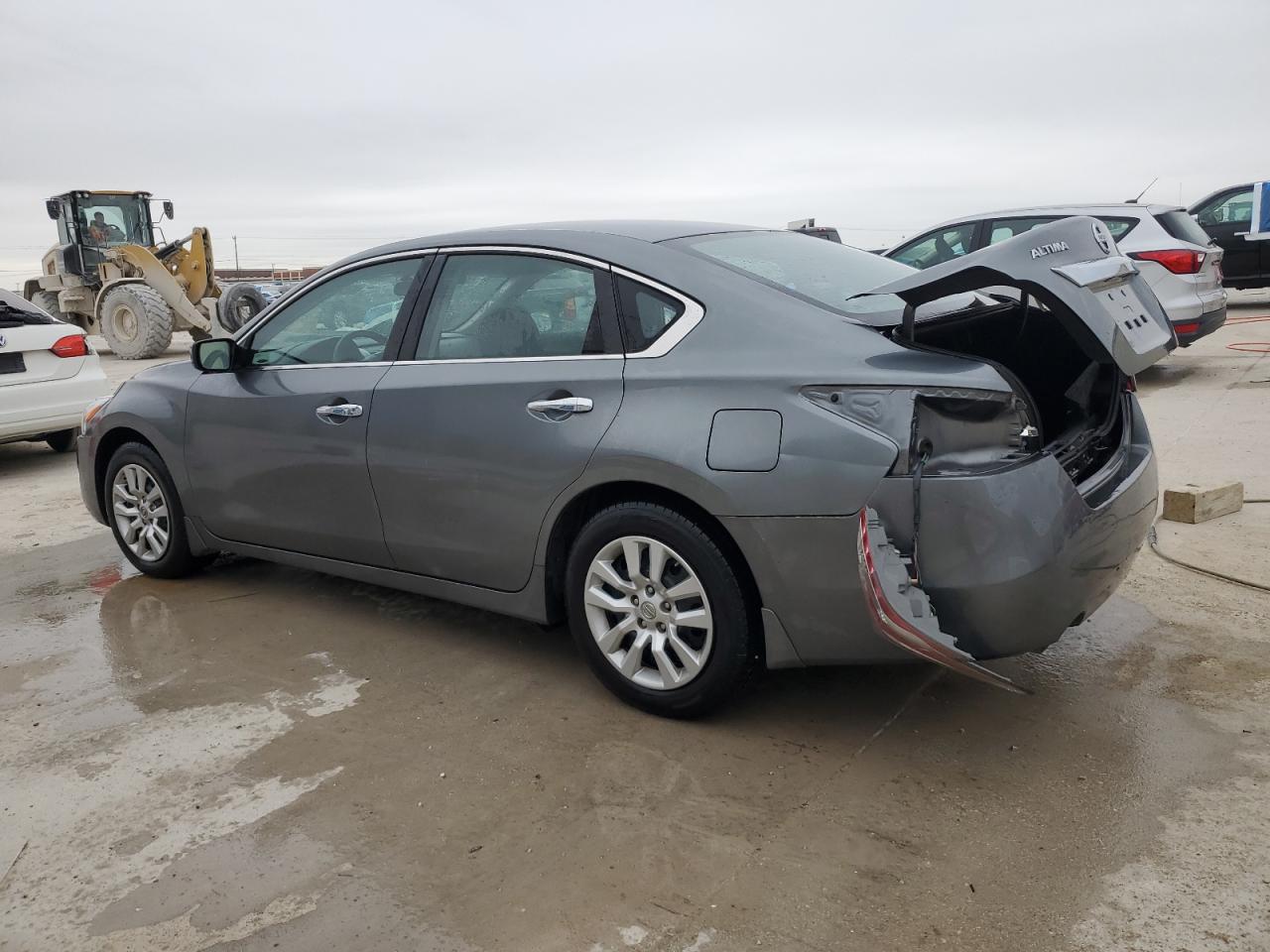 2015 Nissan Altima VIN 1N4AL3AP9FC264100 Copart auction photo, rear end damage thumbnail 2