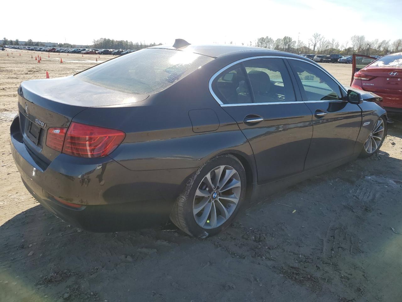 2016 BMW 5er VIN WBA5A5C57GG351588 Copart auction photo, front end / rear end damage thumbnail 3
