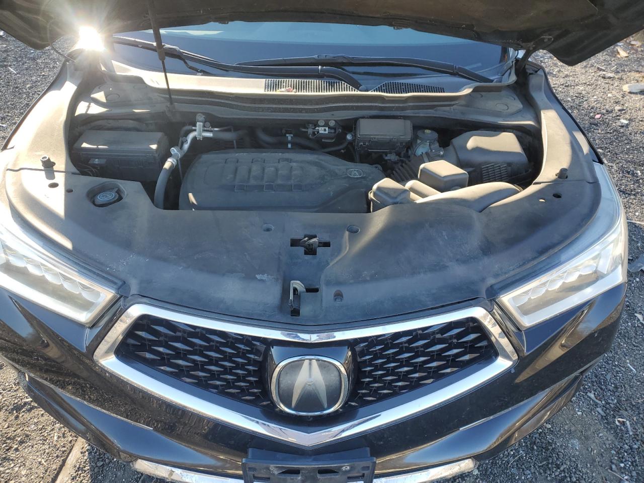 2018 Acura MDX VIN 5J8YD4H59JL011031 Copart auction photo, rear end / minor dent/scratches damage thumbnail 13