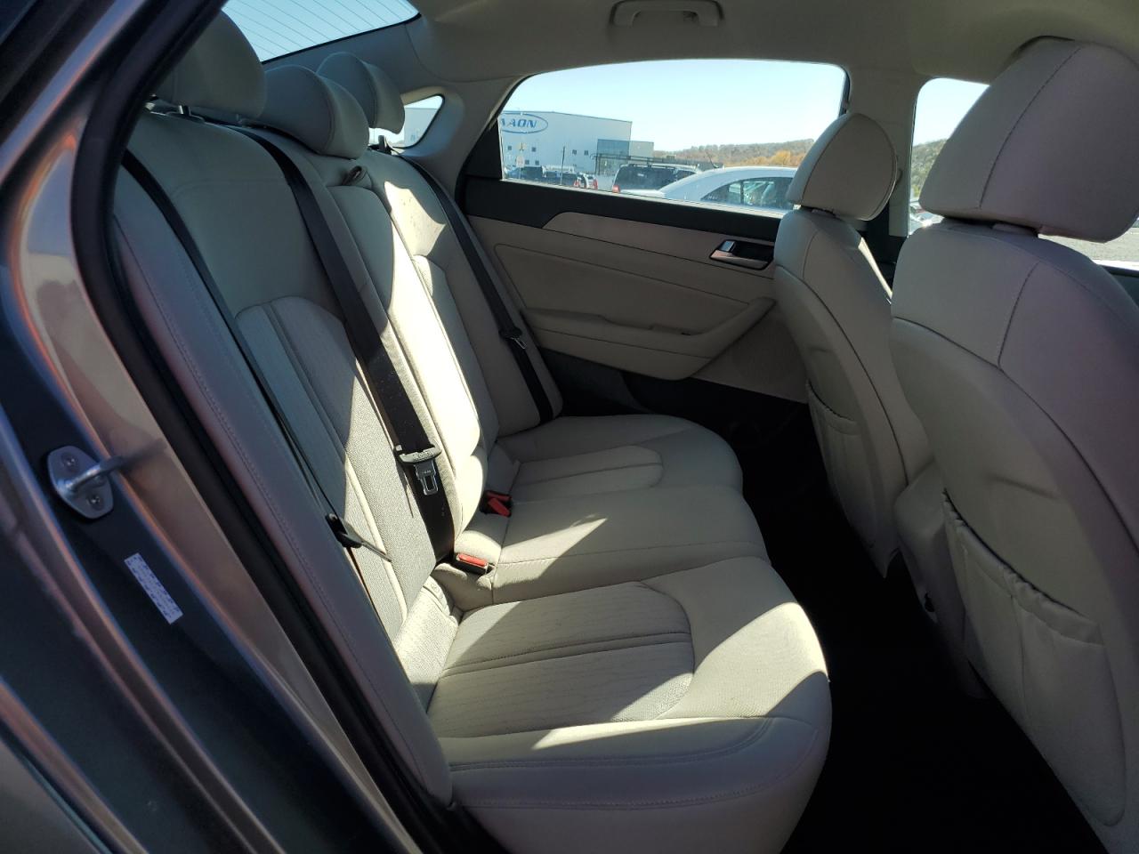 2019 Hyundai Sonata VIN KMHE24L37KA084520 Copart auction photo, front end / minor dent/scratches damage thumbnail 10
