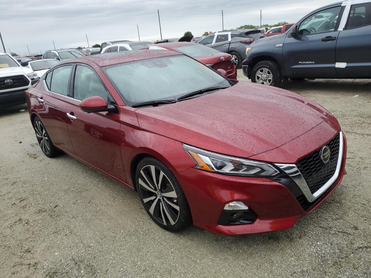 2019 Nissan Altima VIN 1N4BL4FV2KC113546 Copart auction photo, water/flood damage thumbnail 4