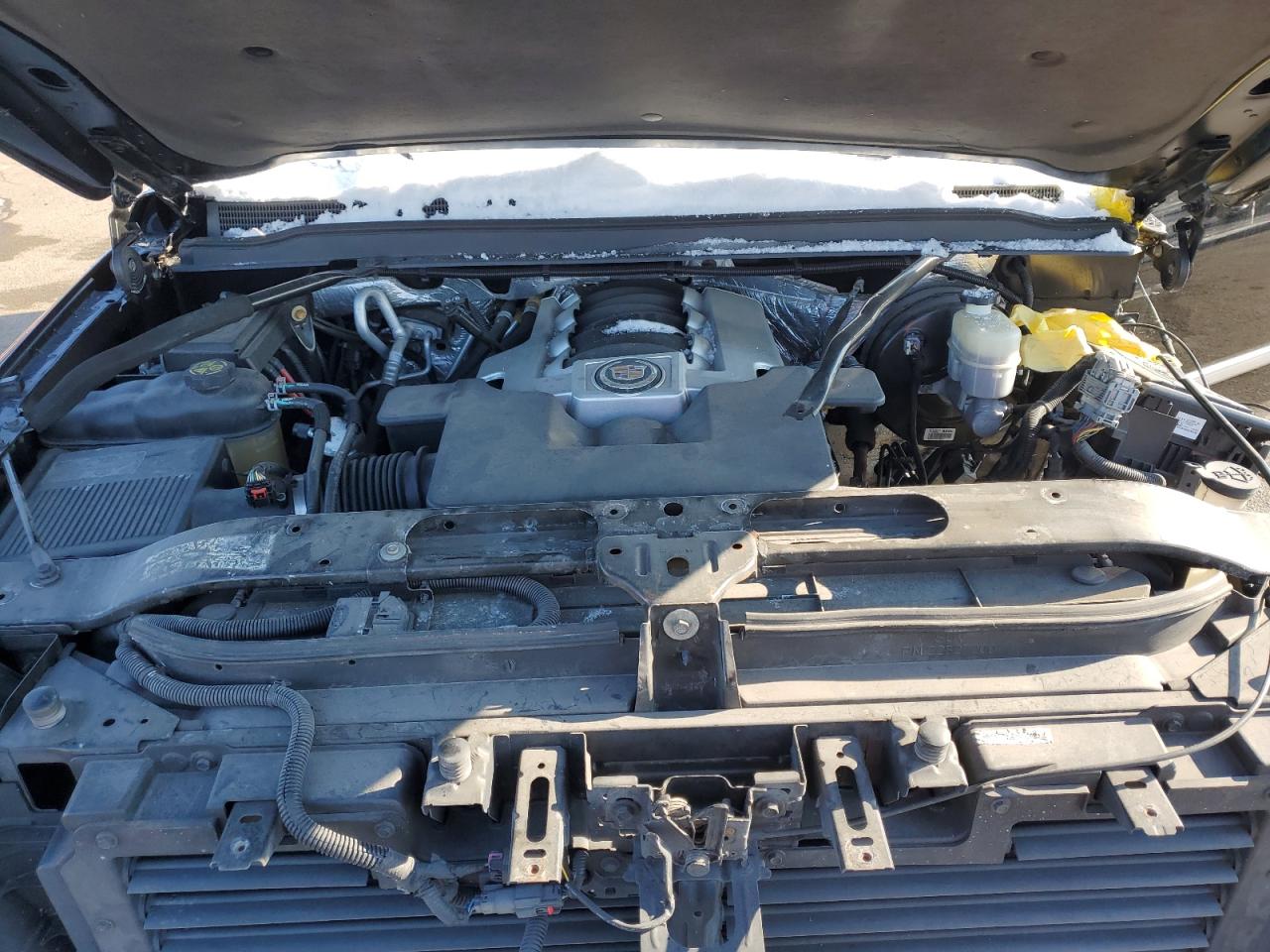 2015 Cadillac Escalade VIN 1GYS4CKJ8FR180265 Copart auction photo, front end / minor dent/scratches damage thumbnail 12