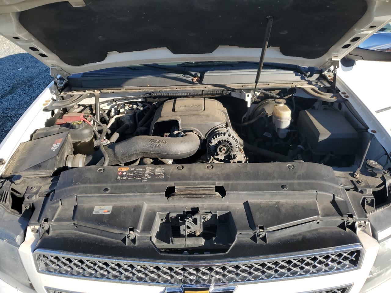 2013 Chevrolet Suburban VIN 1GNSKKE74DR271057 Copart auction photo, rear end damage thumbnail 12