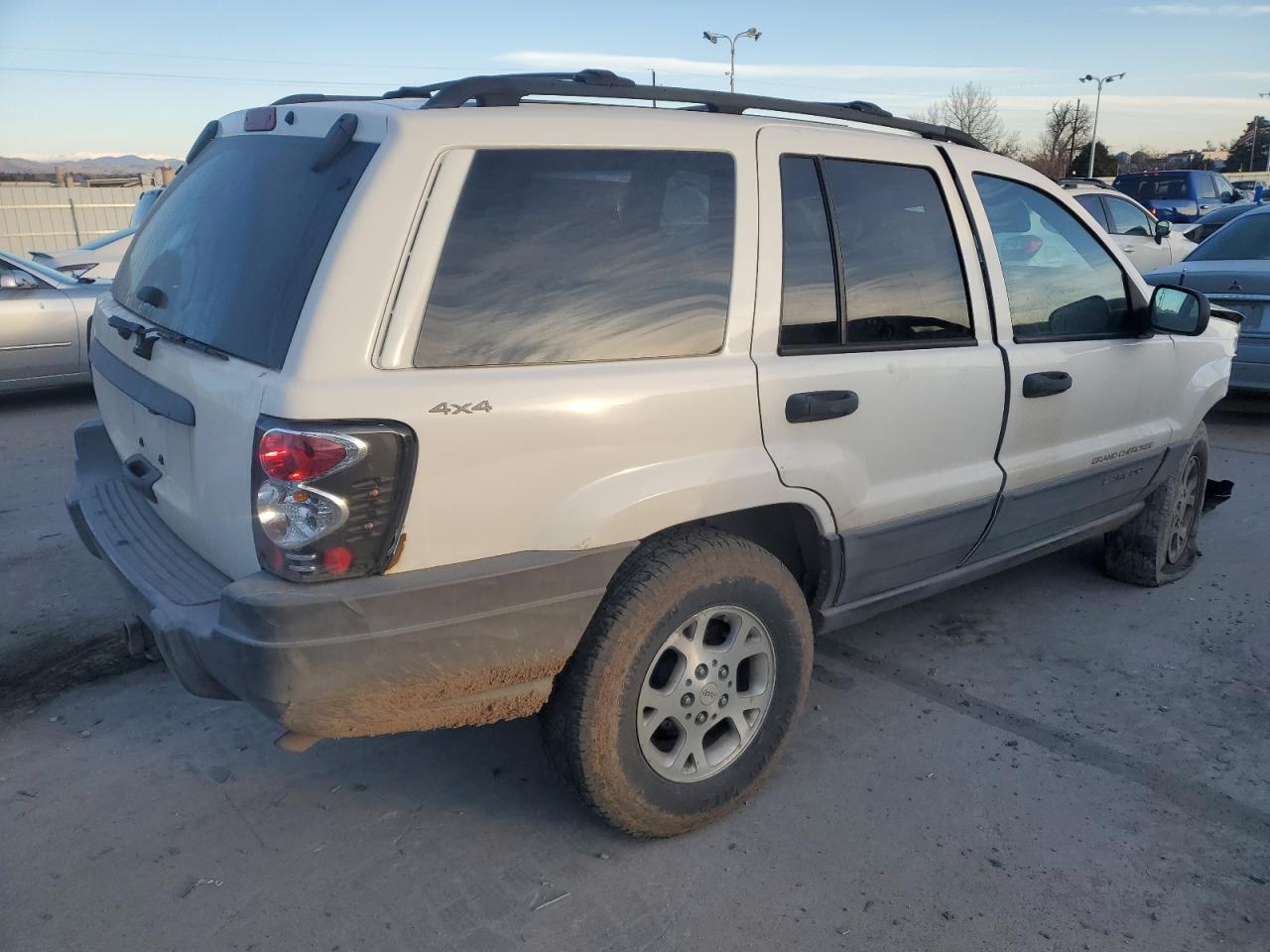 2001 Jeep Grand Cherokee VIN 1J4GW48S91C617174 Copart auction photo, front end damage thumbnail 3