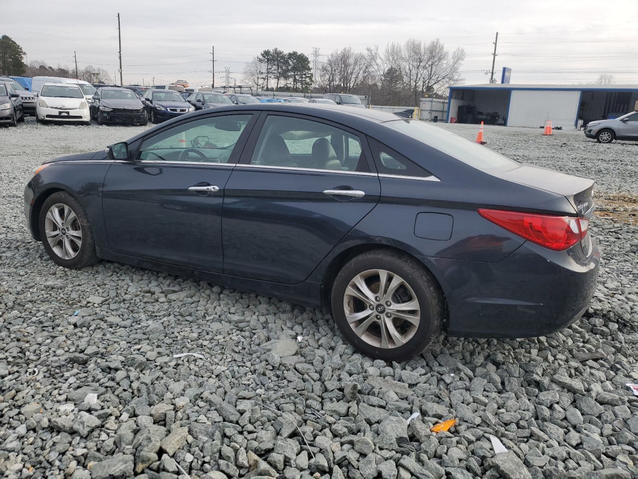 2013 Hyundai Sonata VIN 5NPEC4AC7DH685393 Copart auction photo, side / minor dent/scratches damage thumbnail 2