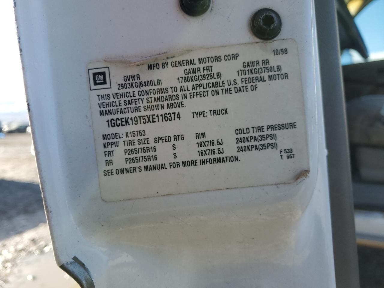 1999 Chevrolet Silverado VIN 1GCEK19T5XE116374 Copart auction photo, side damage thumbnail 12