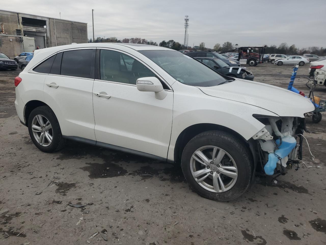2015 Acura RDX VIN 5J8TB4H32FL017520 Copart auction photo, front end / minor dent/scratches damage thumbnail 4